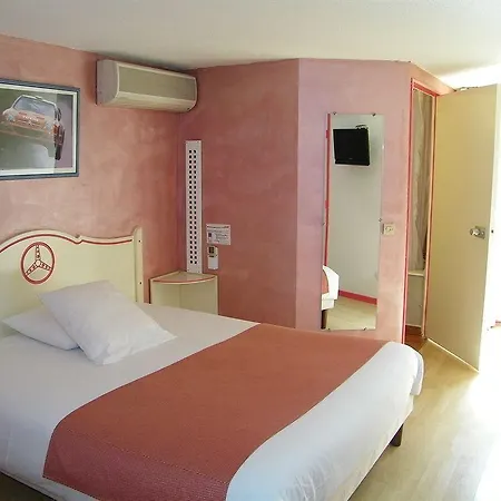 Argus Hotel 3*